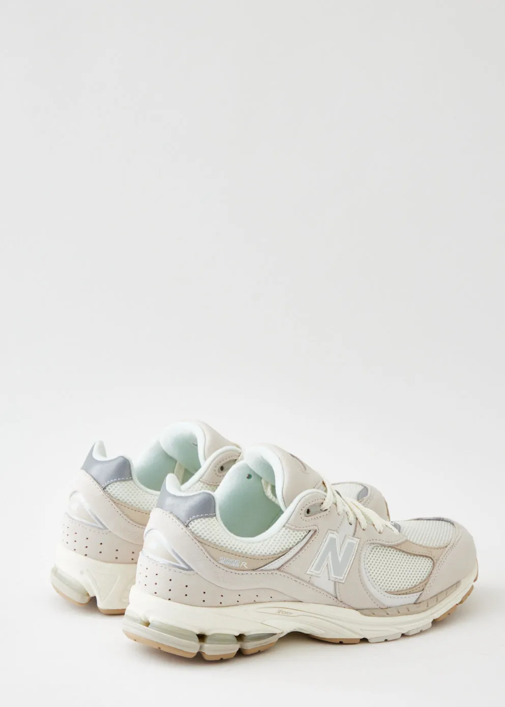 2002RAA 'Linen Fog' Sneakers