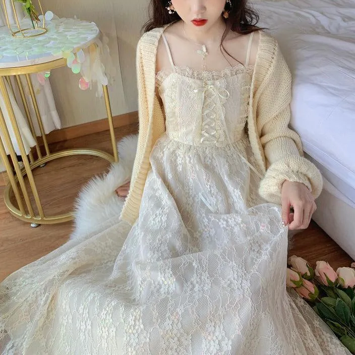 Attic Tales Floral Lace Vintage-Aesthetic Romantic Fairy Princess Dress