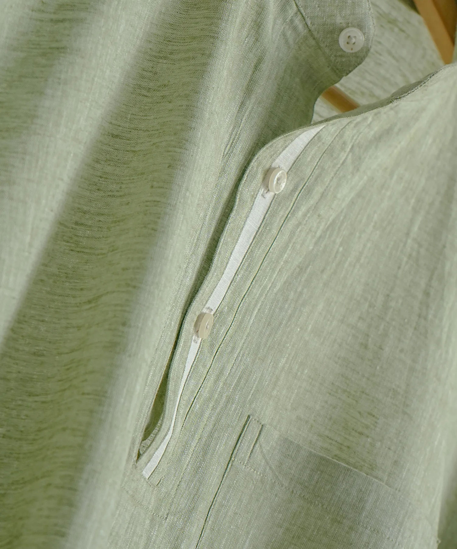 Classic Pista Green Linen