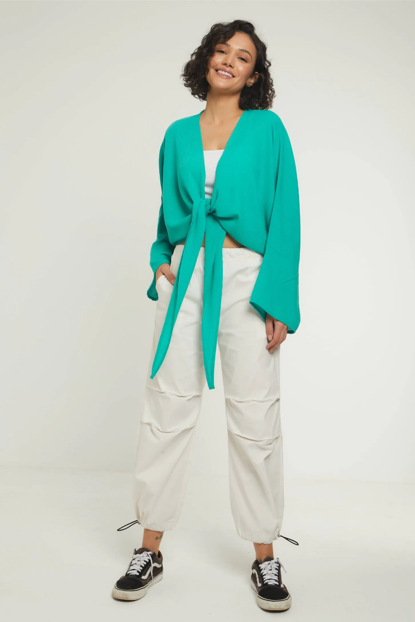 EASY BREEZY TIE FRONT TOP - GREEN