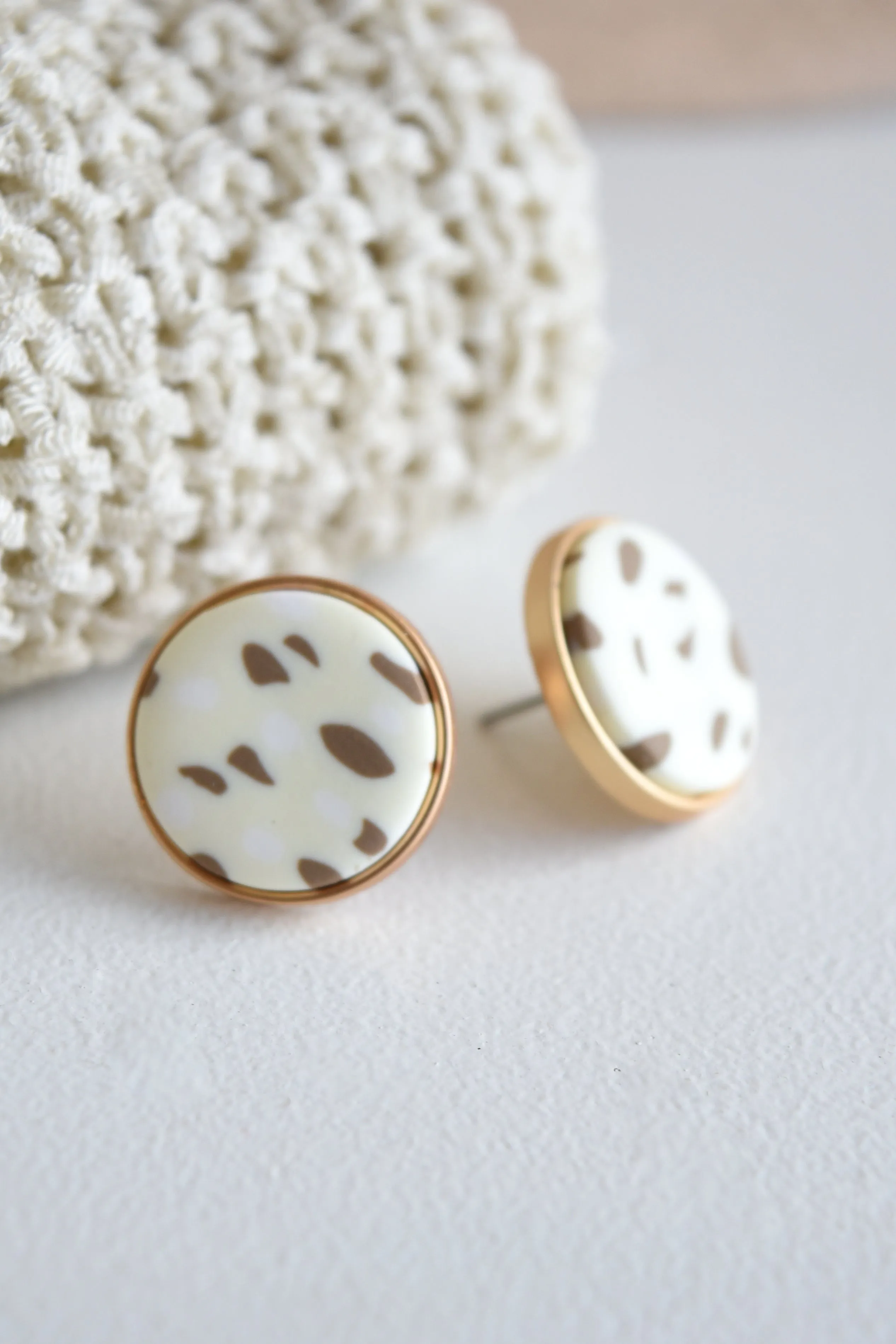 MAVERY STUD EARRINGS -NATURAL