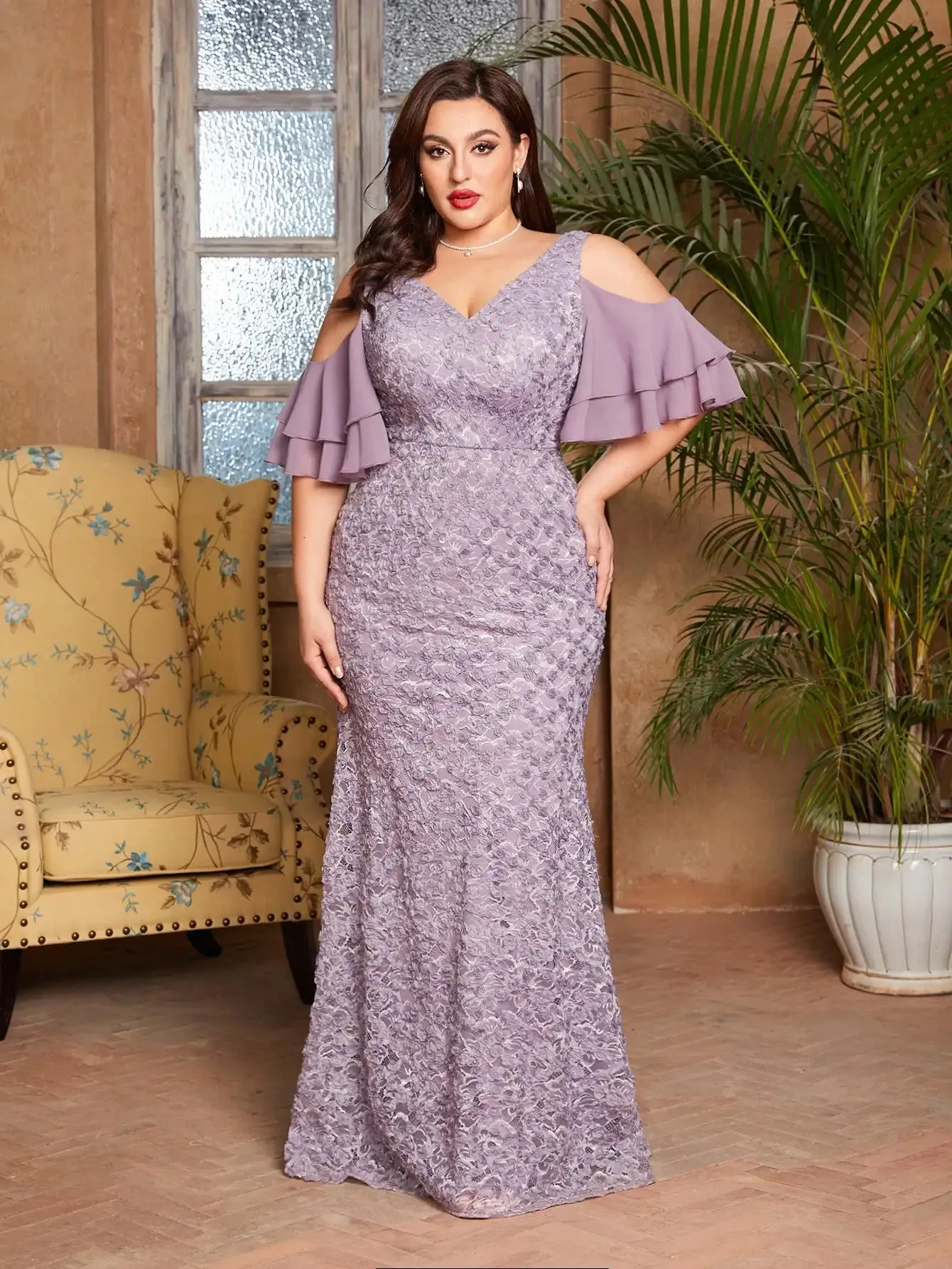 Purple Plus Size Romantic Lace Cold Shoulder Party Dress