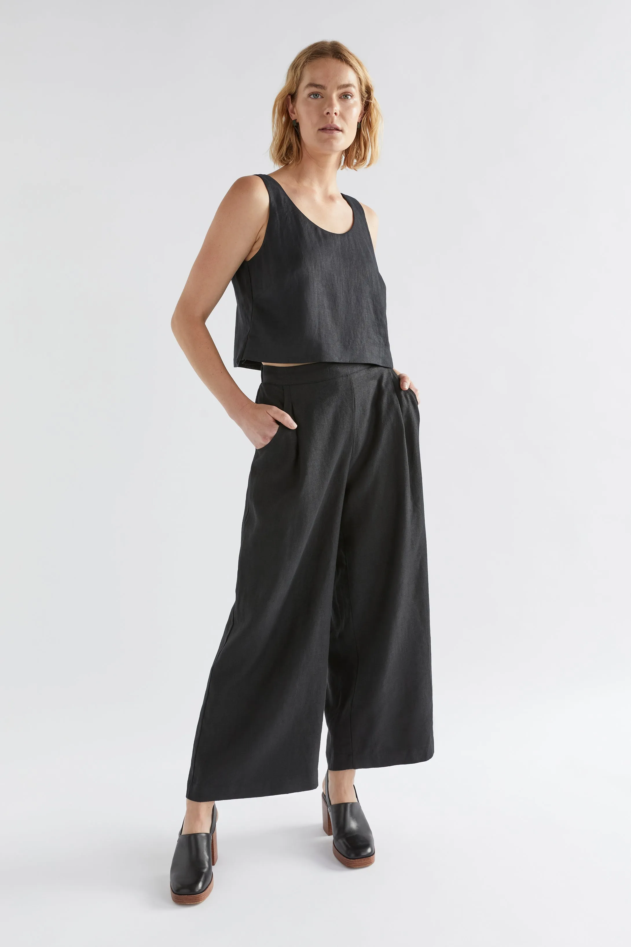 Strom Linen Tank